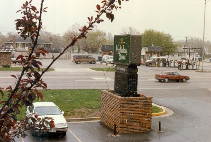 19890500 Chicago 06 Holiday-Inn Elmhurst