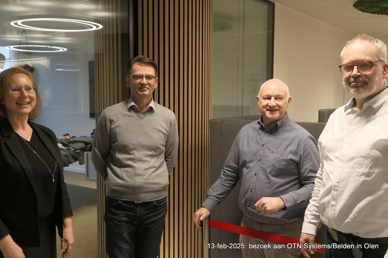 vlnr: Griet De Schrijver, Bart Sprengers, Danny Wouters en Jürgen Michielsen van OTN Systems/ Belden 03-05_60784.JPG